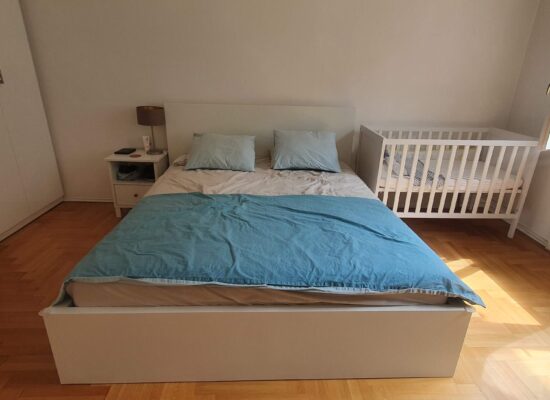 Tátra projekt hálószoba Home Staging előtt